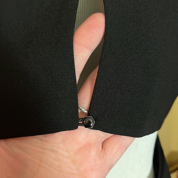 BCBG Size 12 LBD Fit-N-Flair CutOut Lace Apron Pencil Dress Elegant Sexy $299NEW - Picture 11 of 16